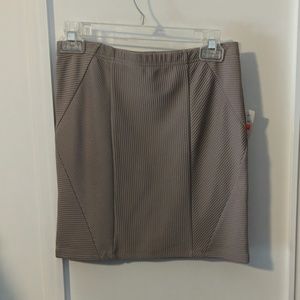 NWT Cute Baige Skirt